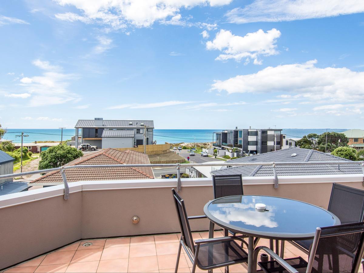 Boatshed Motel Apartments Mount Maunganui Exterior photo